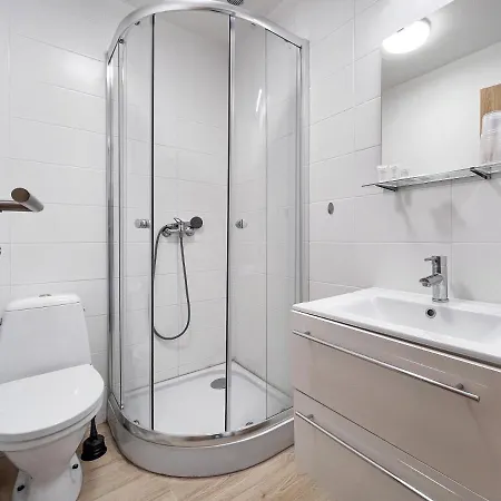 Отель Double Red Cars Museum 3*