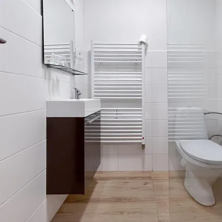 Double Red Cars Museum Отель 3*