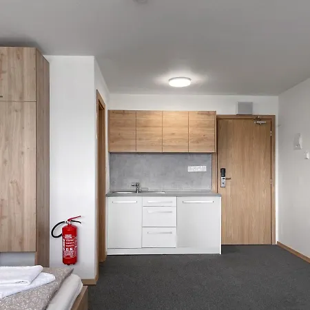 Hotel Double Red Cars Museum 3*