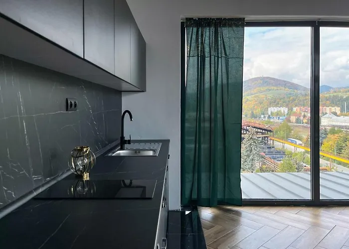 Double Red Cars Museum Breznóbánya